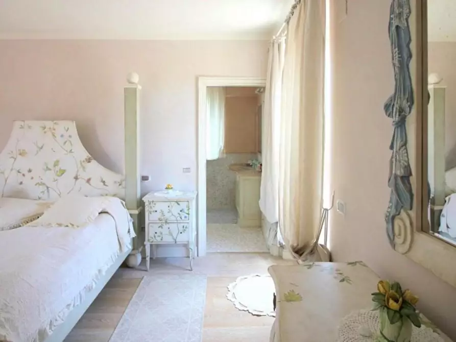 Immagine 43 di Villa in vendita  a Forte Dei Marmi