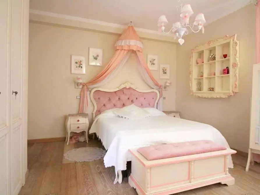 Immagine 39 di Villa in vendita  a Forte Dei Marmi