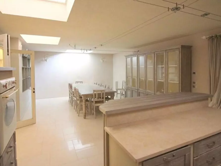 Immagine 14 di Villa in vendita  a Forte Dei Marmi