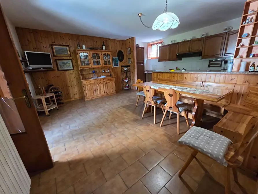 Immagine 6 di Casa indipendente in vendita  a Riparbella