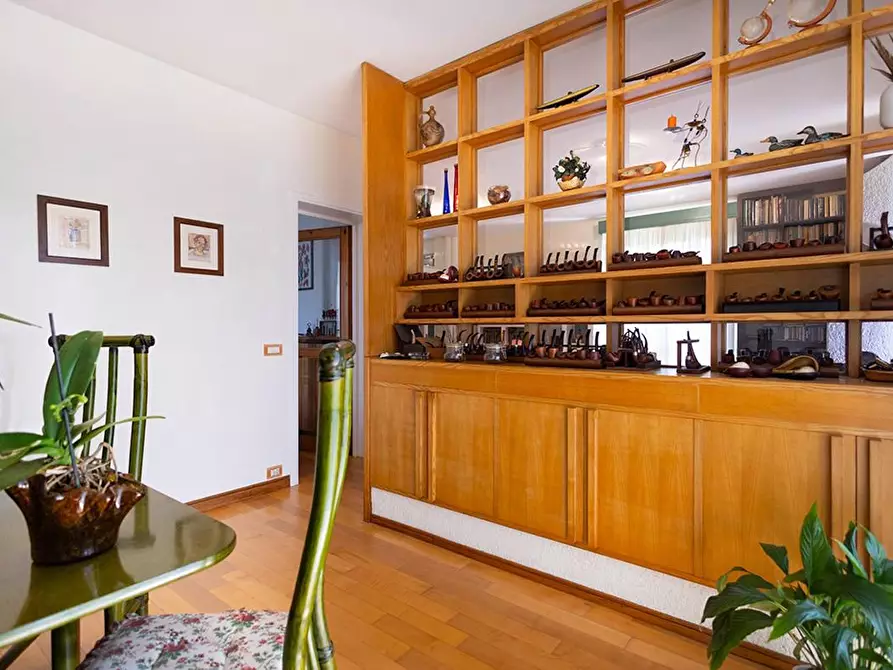 Immagine 11 di Casa indipendente in vendita  a Camaiore