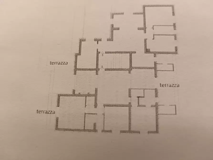 Immagine 4 di Casa quadrifamiliare in vendita  a Empoli