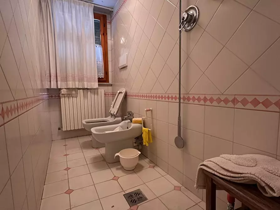 Immagine 24 di Appartamento in vendita  a Cascina