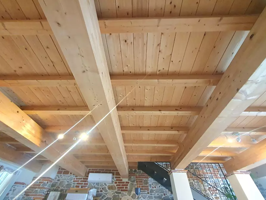 Immagine 13 di Terratetto in vendita  a Capannori