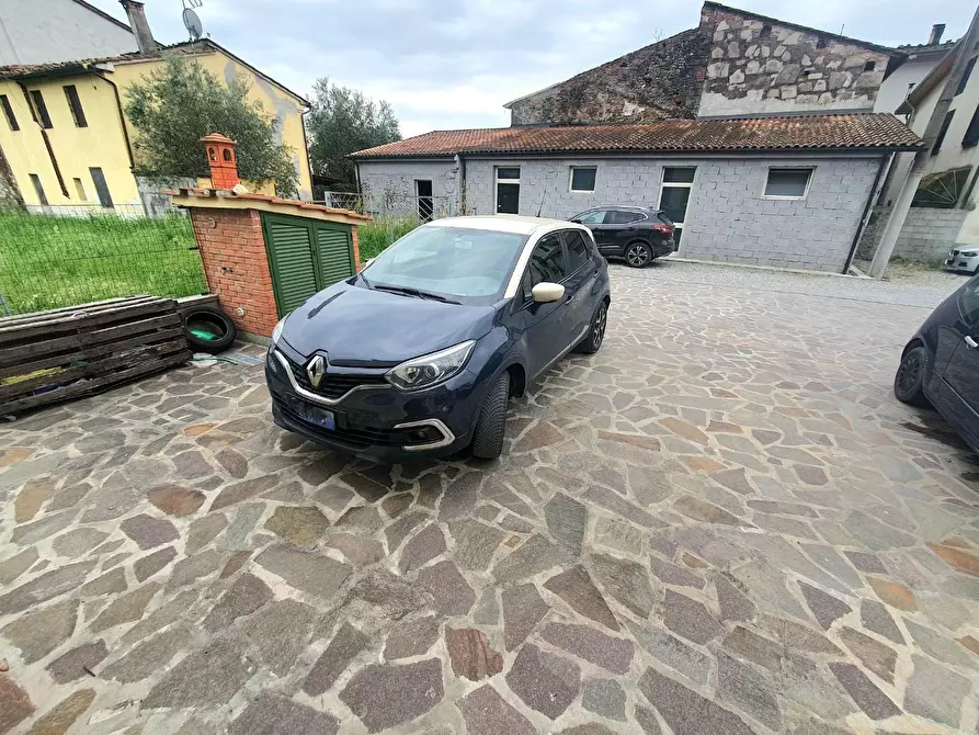 Immagine 36 di Terratetto in vendita  a Capannori