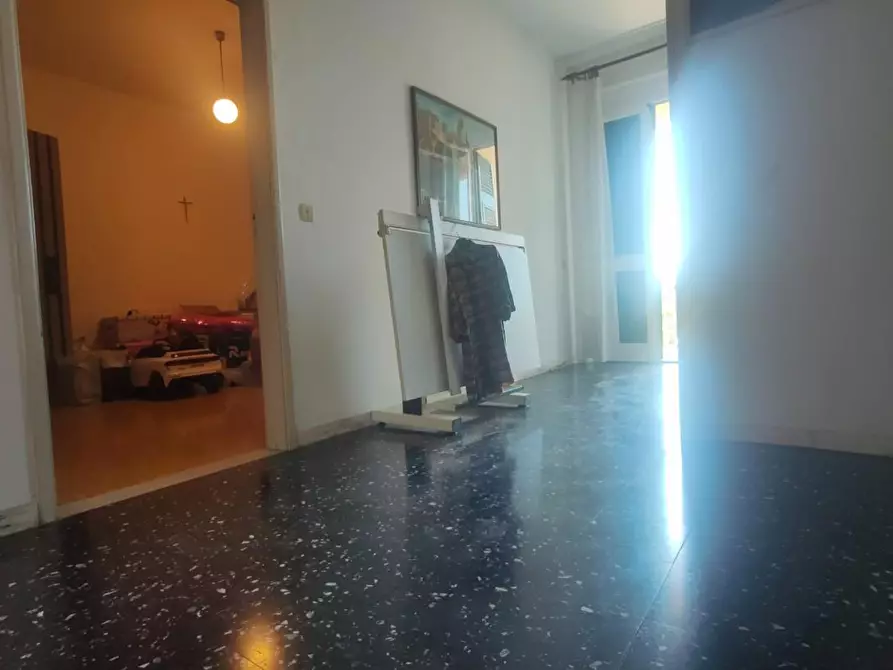 Immagine 11 di Casa indipendente in vendita  a Massa