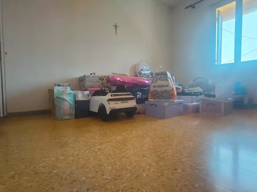 Immagine 12 di Casa indipendente in vendita  a Massa