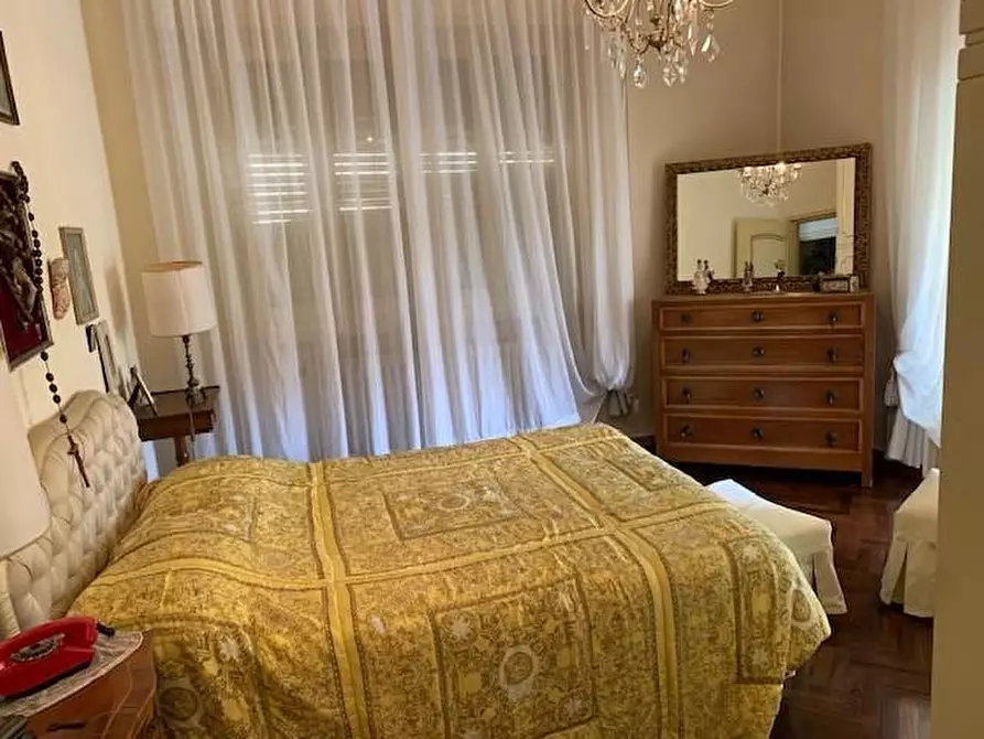 Immagine 23 di Casa bifamiliare in vendita  a Montecatini Terme