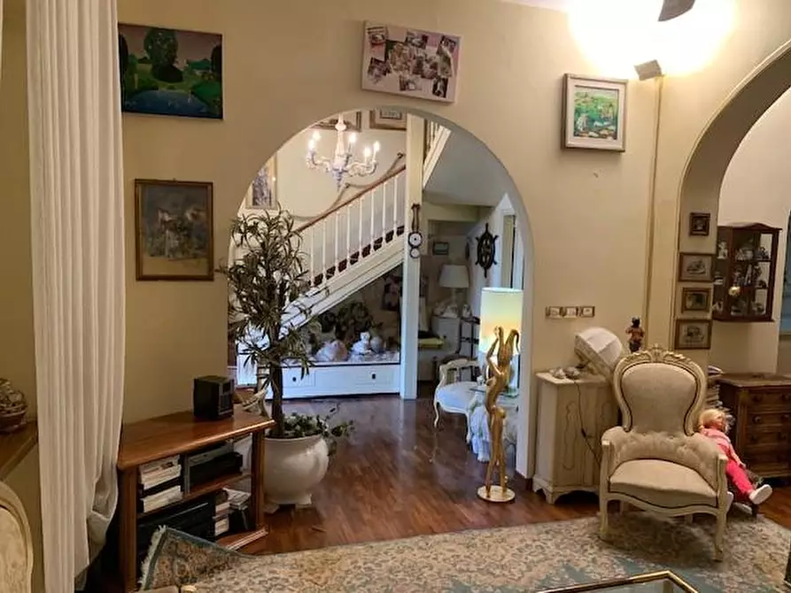 Immagine 5 di Casa bifamiliare in vendita  a Montecatini Terme