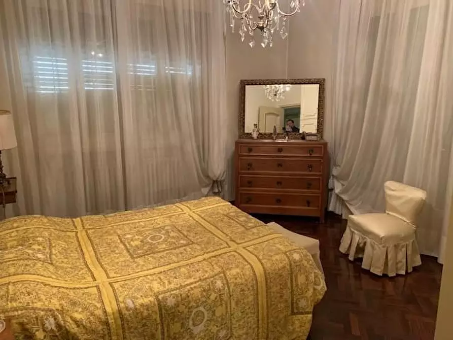 Immagine 14 di Casa bifamiliare in vendita  a Montecatini Terme