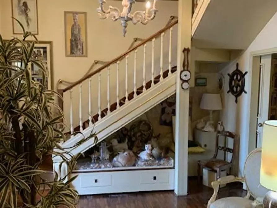 Immagine 6 di Casa bifamiliare in vendita  a Montecatini Terme