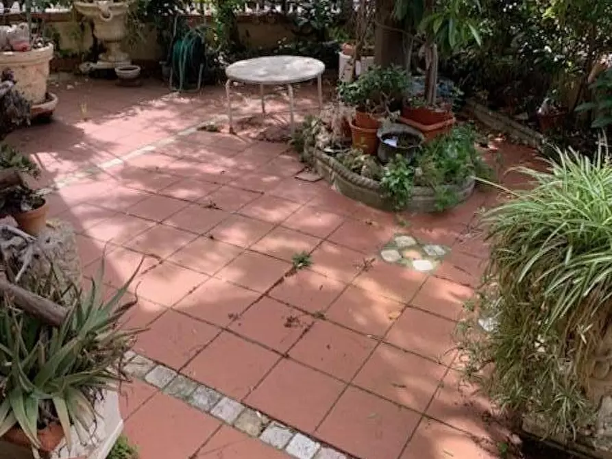 Immagine 2 di Casa bifamiliare in vendita  a Montecatini Terme