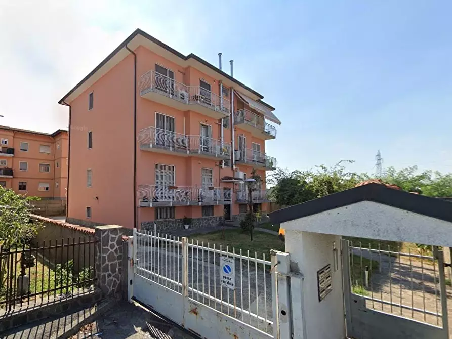 Immagine 1 di Appartamento in vendita  a Pogliano Milanese