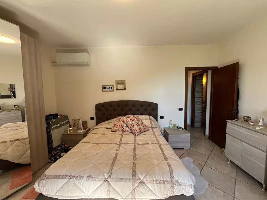 Immagine 8 di Appartamento in vendita  a Suvereto