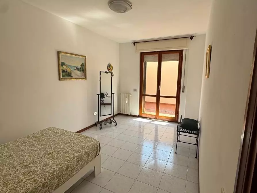 Immagine 27 di Appartamento in vendita  a Livorno