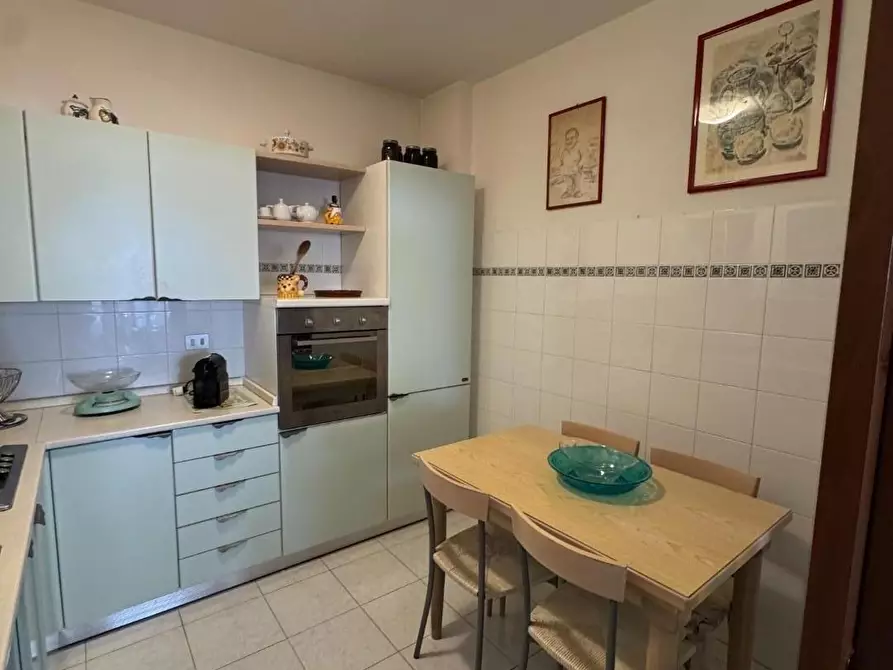 Immagine 19 di Appartamento in vendita  a Livorno