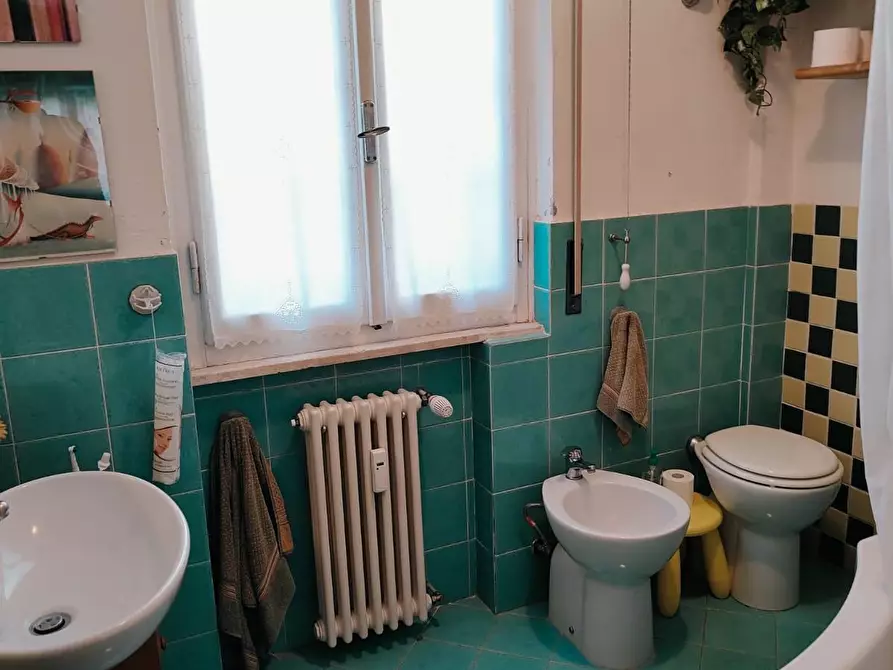 Immagine 9 di Appartamento in vendita  a Livorno