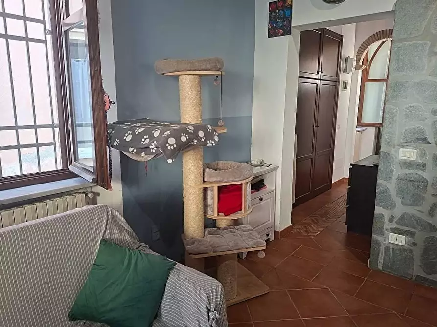Immagine 7 di Casa indipendente in vendita  a Massa