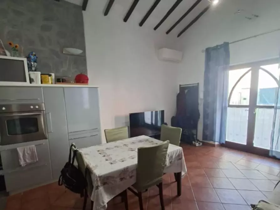 Immagine 4 di Casa indipendente in vendita  a Massa
