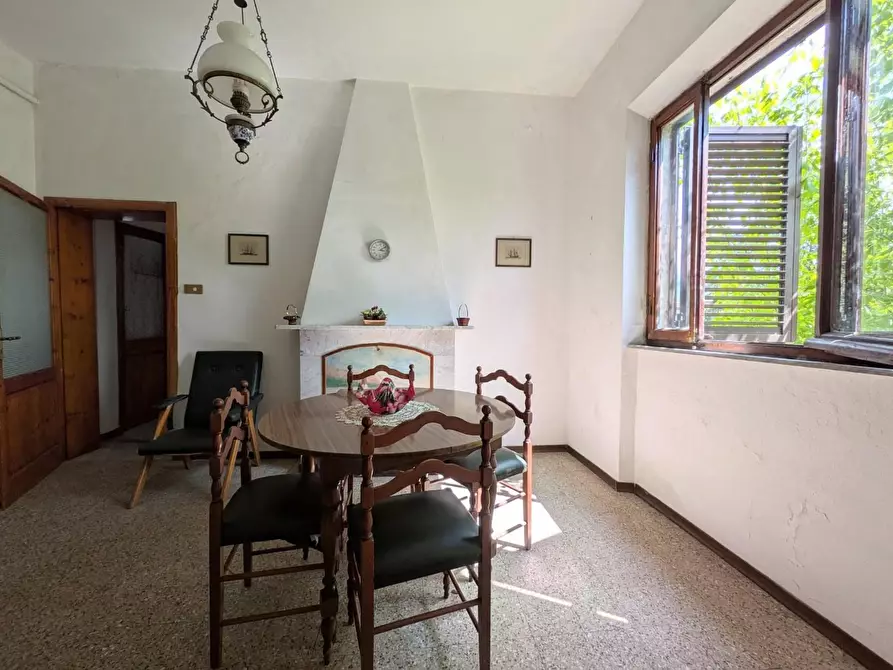Immagine 11 di Casa bifamiliare in vendita  a Barga