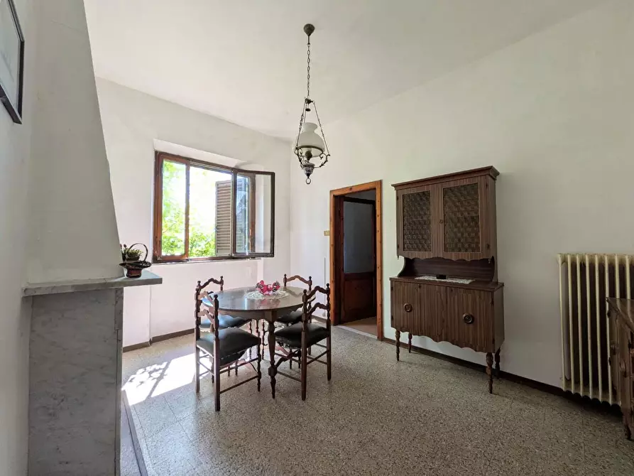 Immagine 10 di Casa bifamiliare in vendita  a Barga