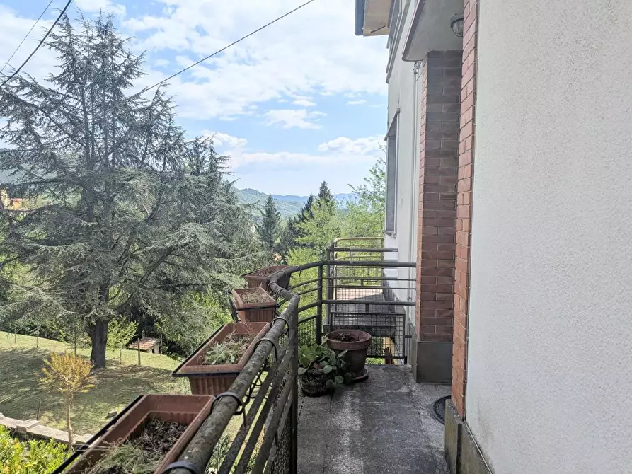 Immagine 2 di Casa bifamiliare in vendita  a Barga