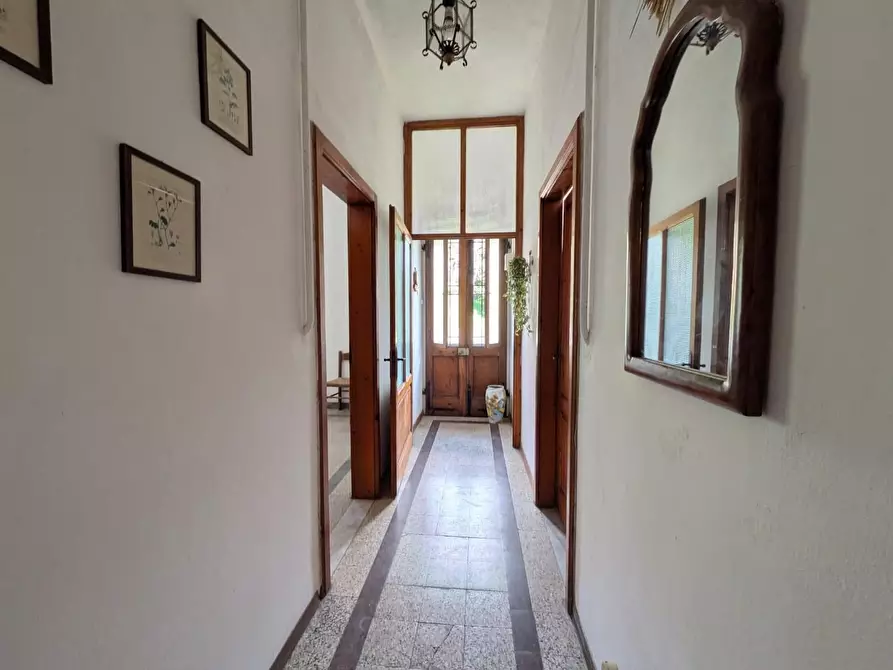 Immagine 3 di Casa bifamiliare in vendita  a Barga