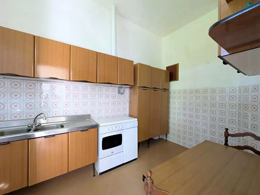 Immagine 5 di Casa bifamiliare in vendita  a Barga
