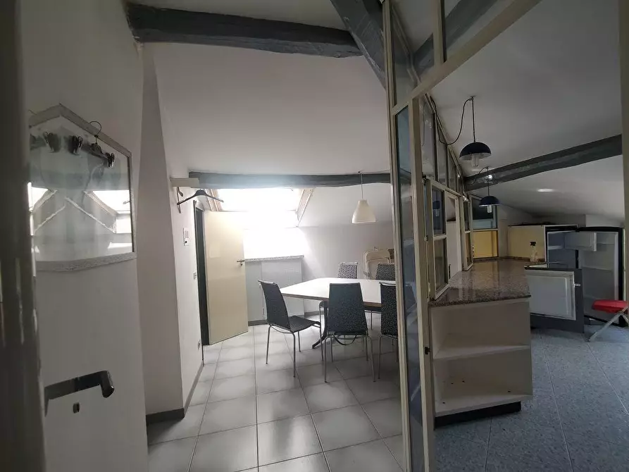 Immagine 27 di Mansarda in vendita  a Massa