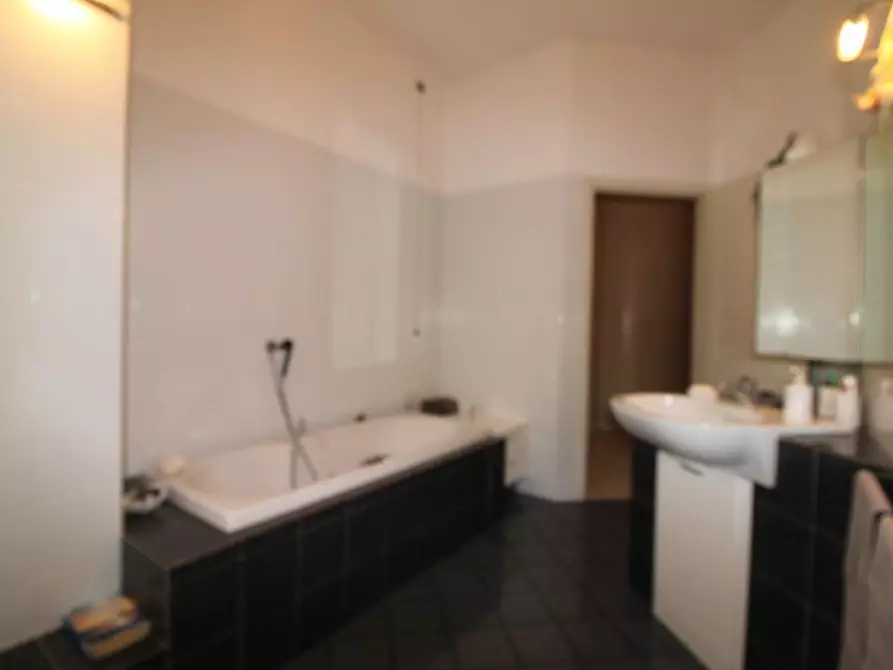 Immagine 9 di Casa indipendente in vendita  a Vicopisano