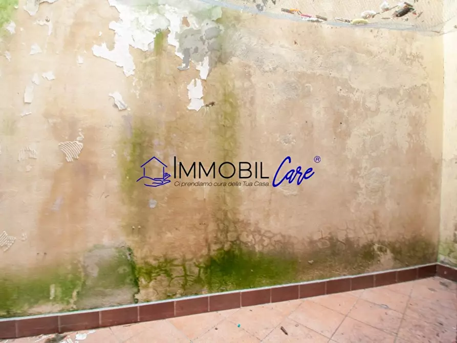 Immagine 9 di Ufficio in vendita  a Livorno