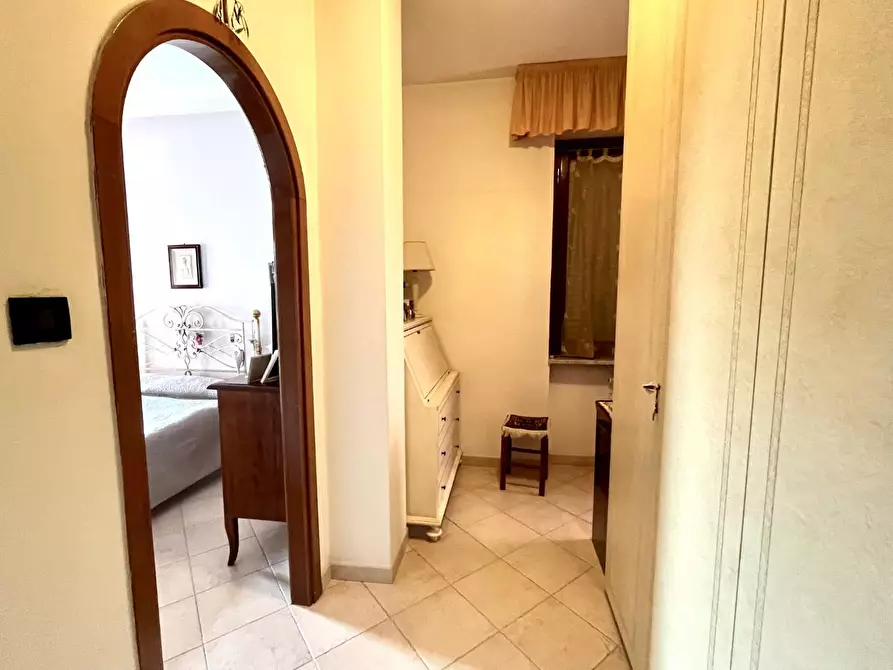 Immagine 16 di Appartamento in vendita  a Massa