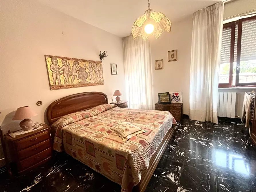 Immagine 13 di Appartamento in vendita  a Massa