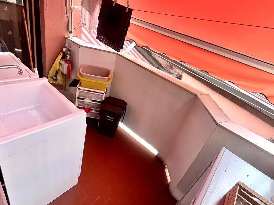 Immagine 9 di Appartamento in vendita  a Massa