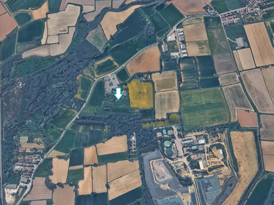 Immagine 1 di Terreno residenziale in vendita  a Corteolona E Genzone
