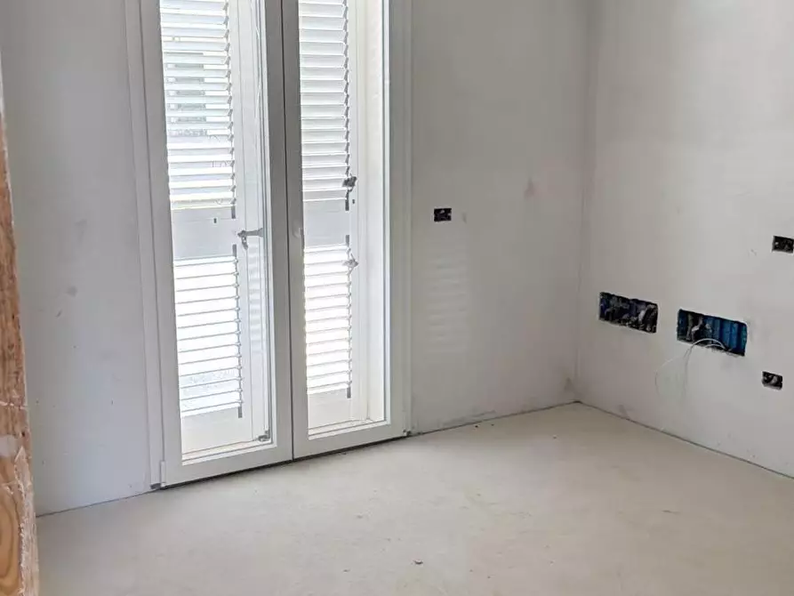 Immagine 3 di Villetta a schiera in vendita  a Cascina