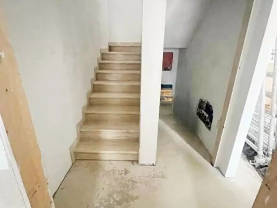 Immagine 6 di Villetta a schiera in vendita  a Cascina