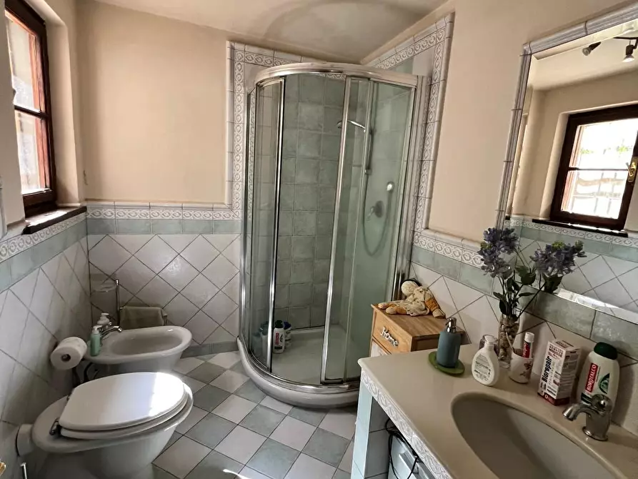 Immagine 33 di Rustico / casale in vendita  a Capannori