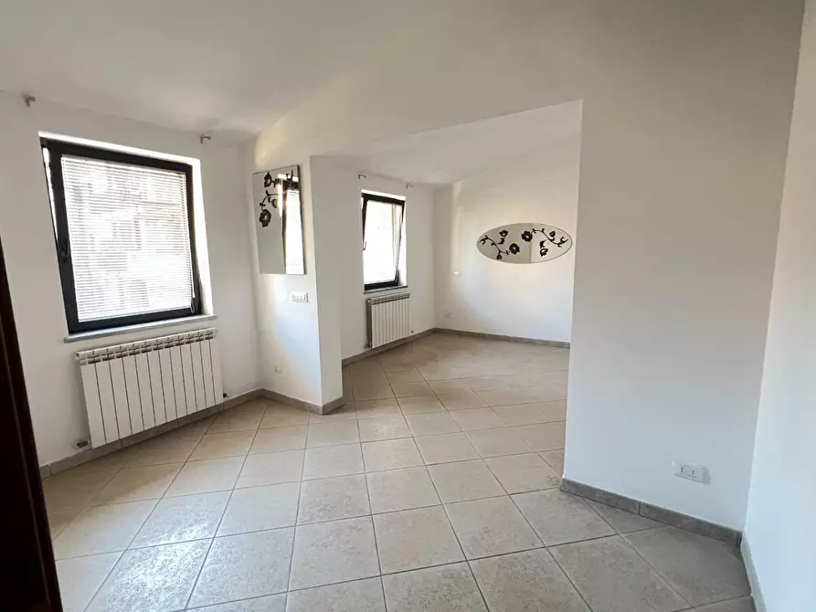 Immagine 8 di Appartamento in vendita  a Massa