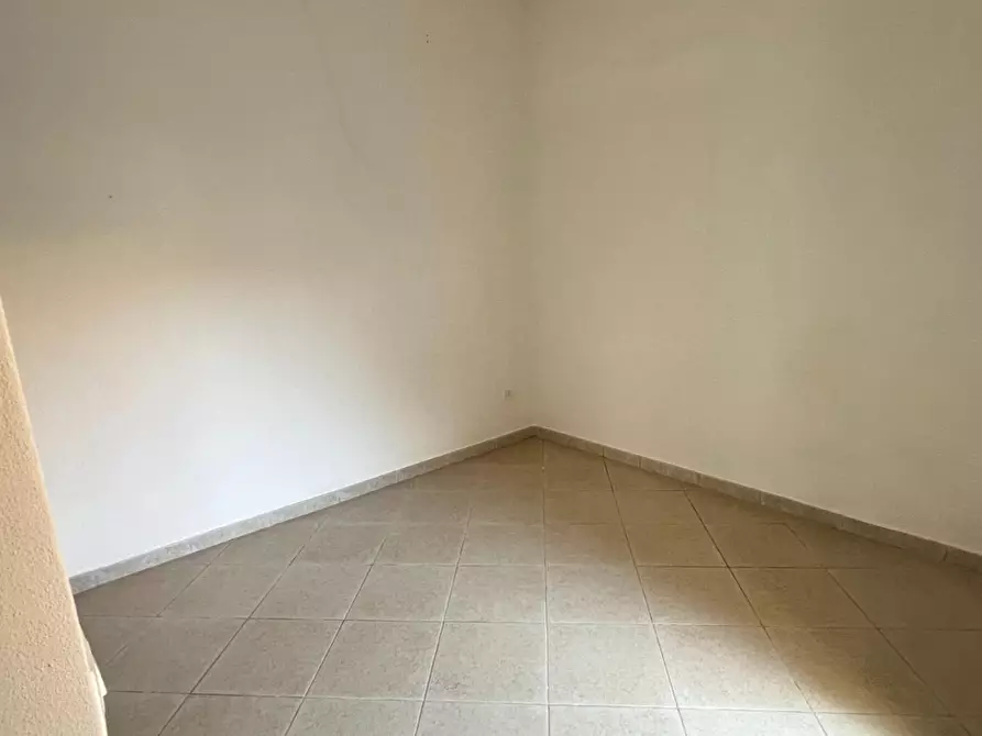 Immagine 6 di Appartamento in vendita  a Massa