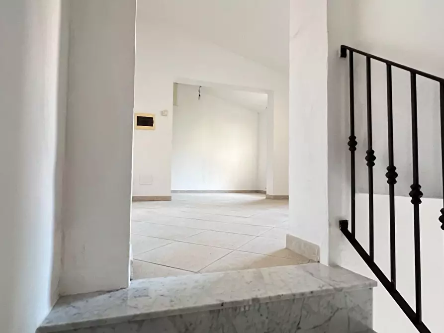 Immagine 9 di Appartamento in vendita  a Massa