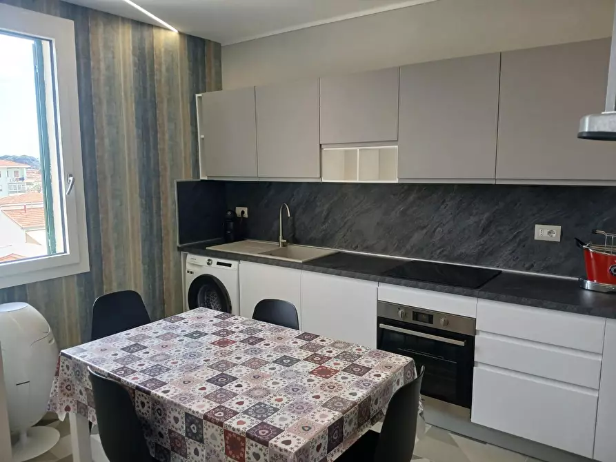Immagine 1 di Appartamento in affitto  a Pisa