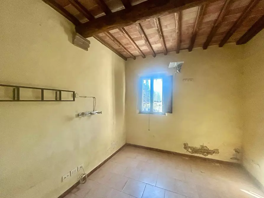 Immagine 10 di Porzione di casa in vendita  a Monteriggioni