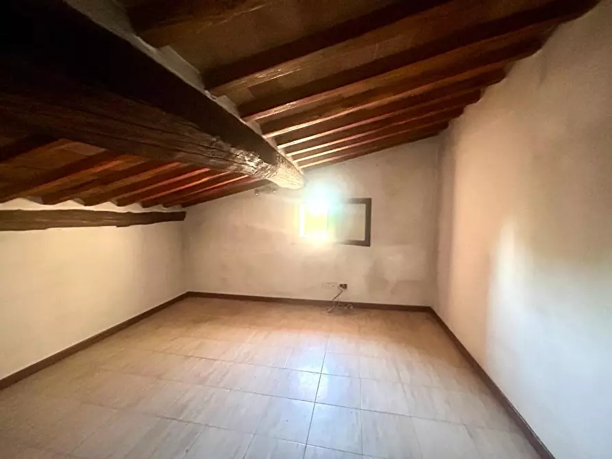 Immagine 17 di Porzione di casa in vendita  a Monteriggioni