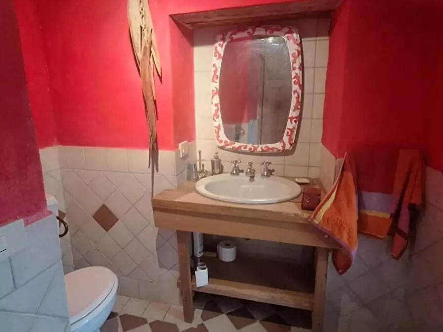 Immagine 15 di Terratetto in vendita  a Bagni Di Lucca