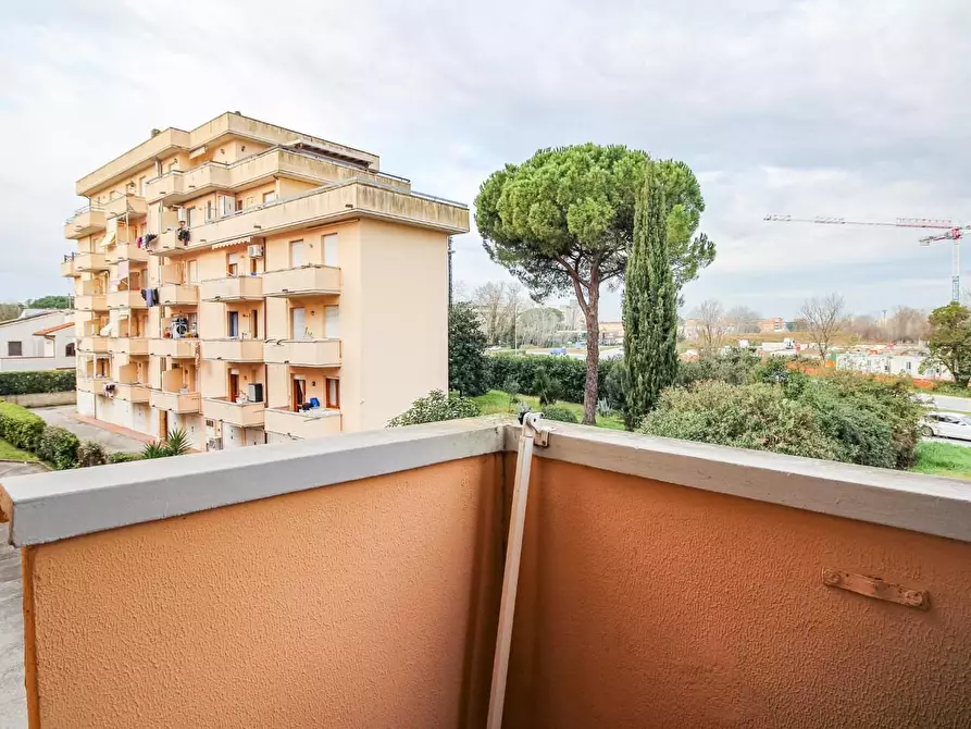 Immagine 16 di Appartamento in vendita  a Pisa