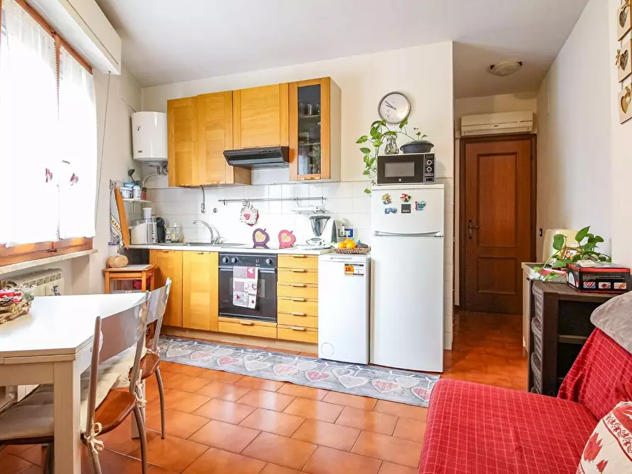 Immagine 6 di Appartamento in vendita  a Pisa