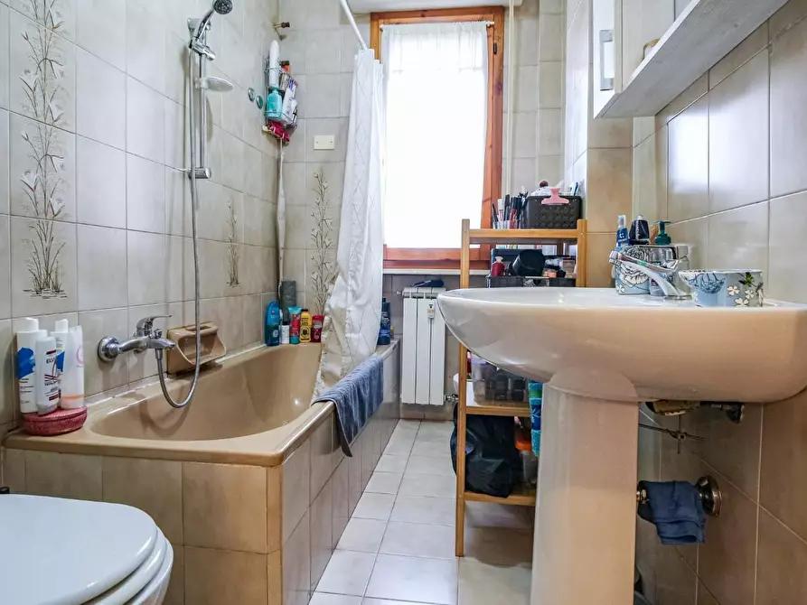 Immagine 17 di Appartamento in vendita  a Pisa