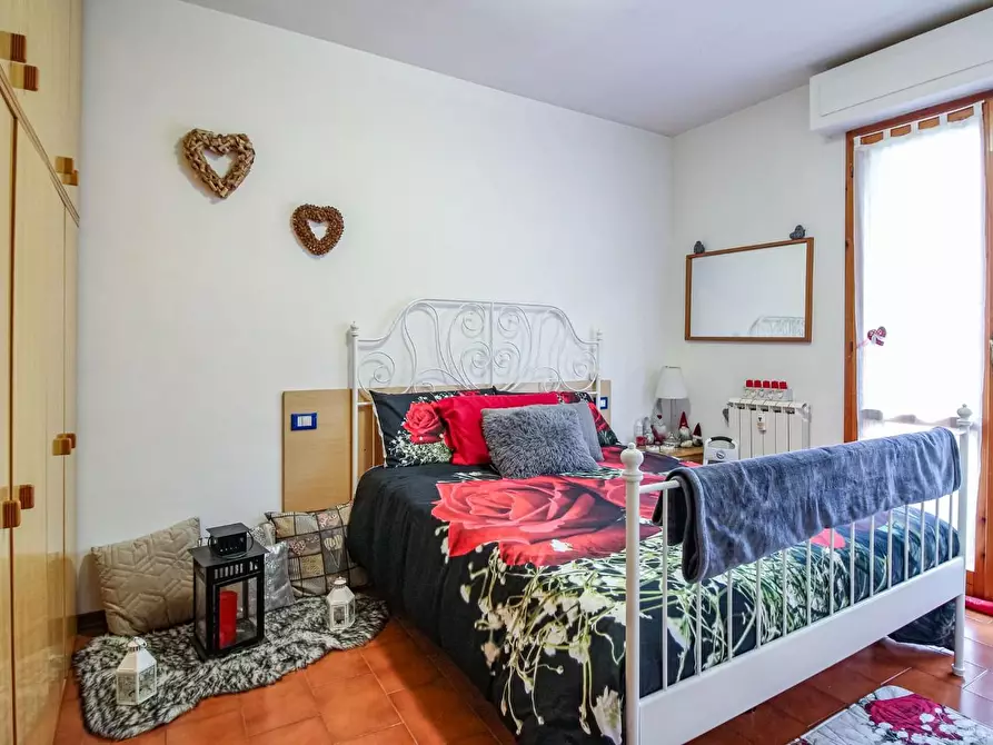 Immagine 9 di Appartamento in vendita  a Pisa