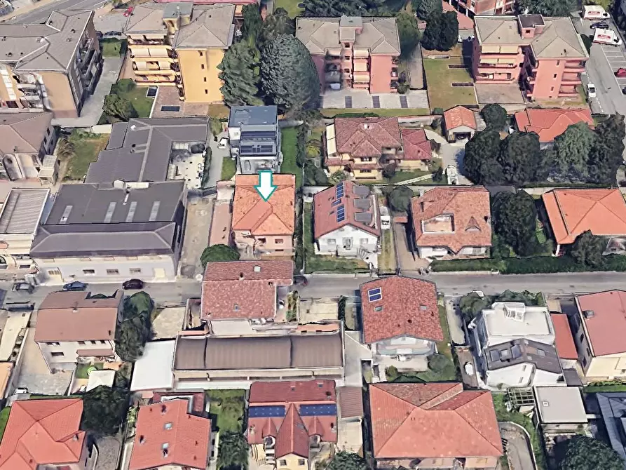 Immagine 2 di Appartamento in vendita  a Vedano Al Lambro